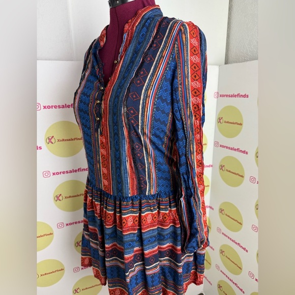 Bohemian Striped Dress - Picture 4 of 9